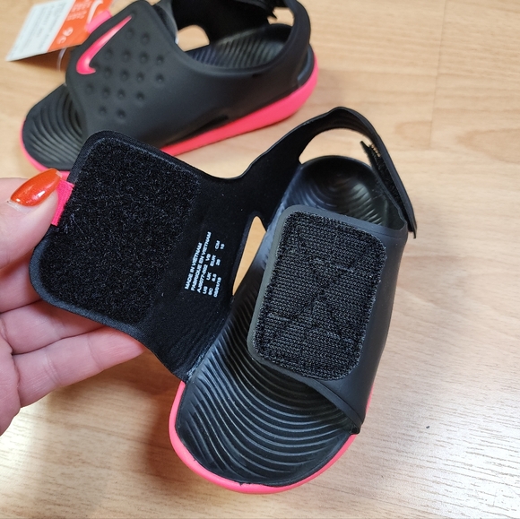 NWT Nike Sunray Adjust 5 Sandals Water Swim Shoes Black Pink Size 9 - Picture 6 of 14